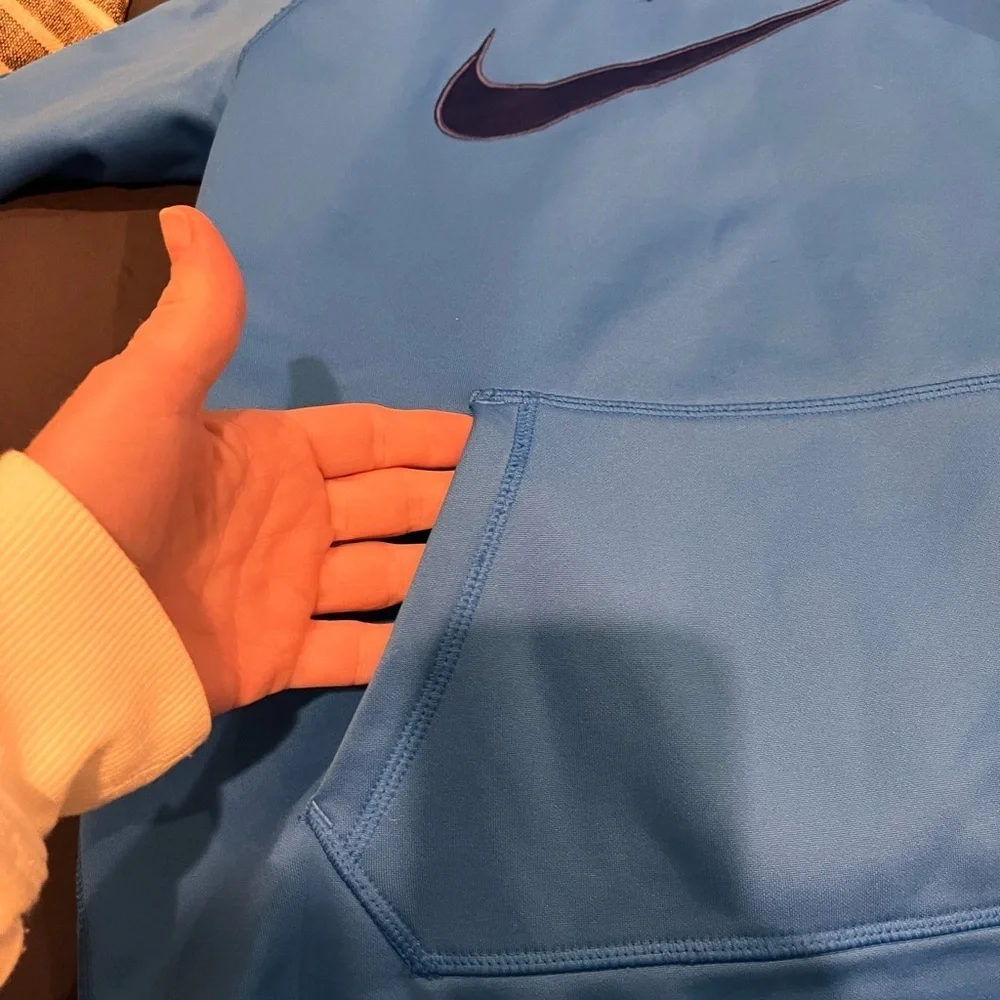 Nike DRI Fit Hoodie Small Blue Logo EUC  Comfy Athletic Cold Gear Running Layer